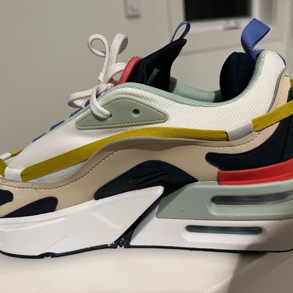 Nike Air Max Furyosa Rattan Summit White Obsidian CZ4149-200 Size 11W = 9.5 Men - Picture 3 of 14